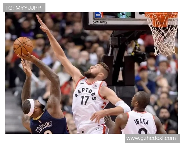 猛龙赛场爆发小插曲，裁判如何处理？